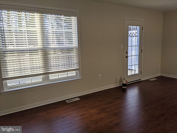 2nd image of 1430 Millwood Ct