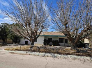 1409 Apple Ave, Tularosa, NM 88352
