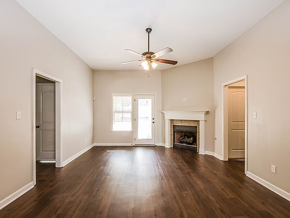 3rd image of 1343 Arbor Lake Dr S