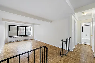930 Grand Concourse, #4C