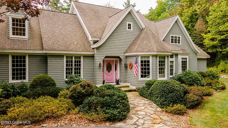 4th image of 175 Gurney Lane