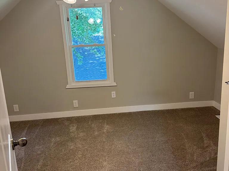2691 Roosevelt St — Photo 11