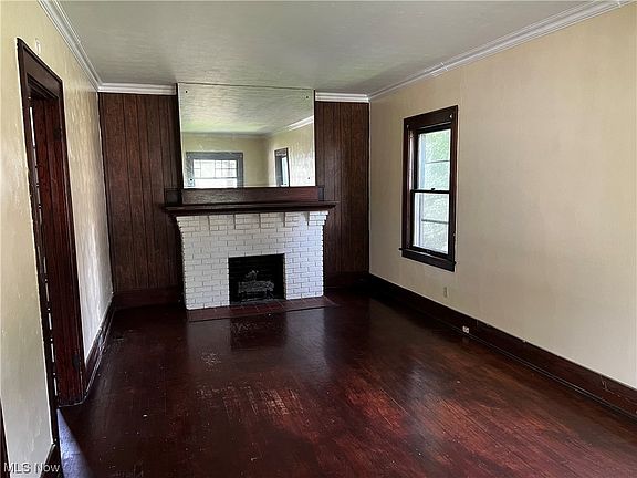 2nd image of 3404 Neilson Ave