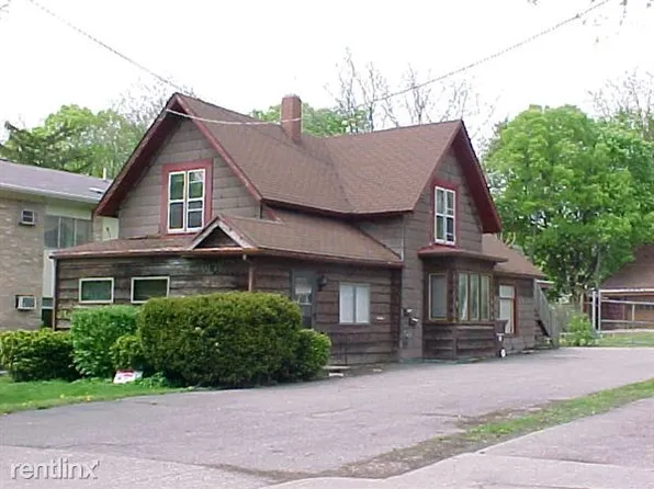 913 E Shiawassee St, Lansing, MI 48912