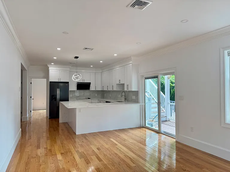 295 Billings Rd #1 — Photo 5