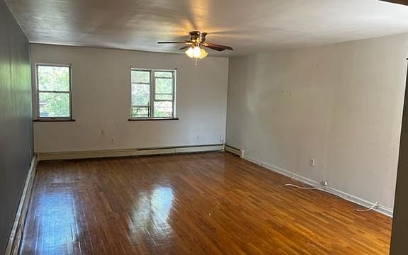 3rd image of 116-11 Everitt Pl #2R