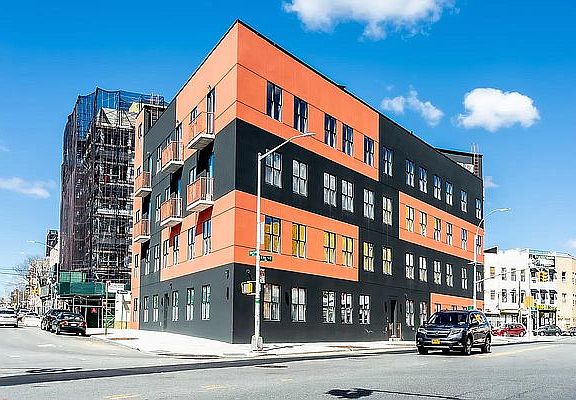 5th image of 2178 Bergen St #1BB