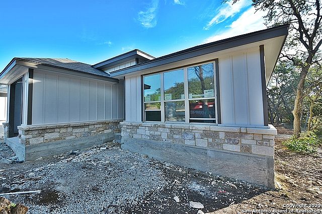 1st image of 1215 Lavaca
