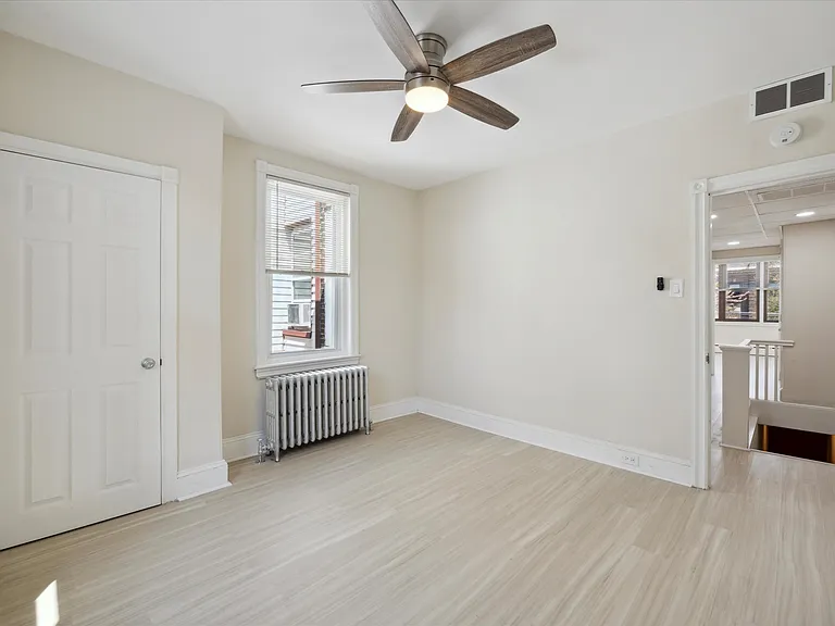 2308 E Allegheny Ave #2 — Photo 12