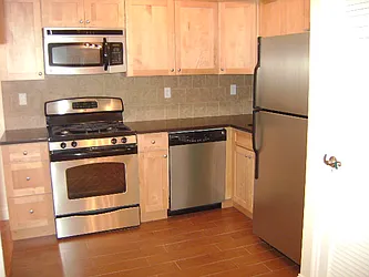 Rented by NY Space Finders Inc.