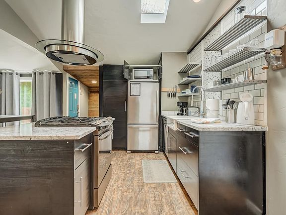 5th image of 928 E Vermijo Ave