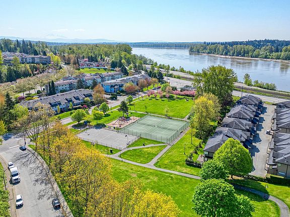 3rd image of 11595 Fraser St #204