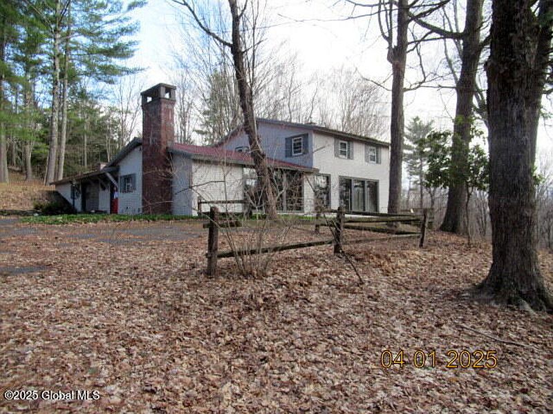 2nd image of 545 Stage Road