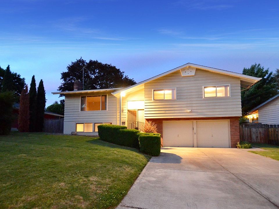 1st image of 6105 NW McKinley Dr