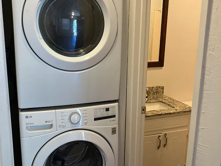 230 N 25th Ave #8 — Photo 5