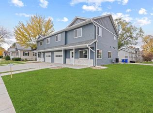 315 C Ave, Washington, IA 52247