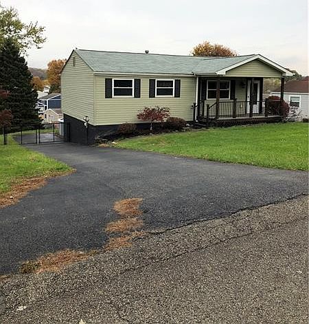 1st image of 255 Wren Dr
