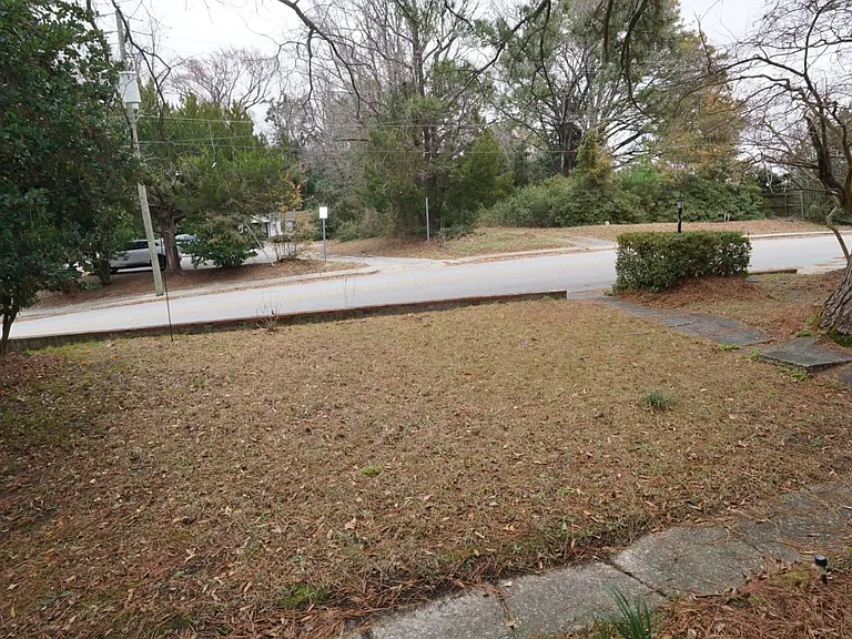 14 Tallman St — Photo 20