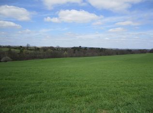 Lange Rd, Wonewoc, WI 53968