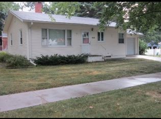 820 Washington Ave, Sheldon, IA 51201