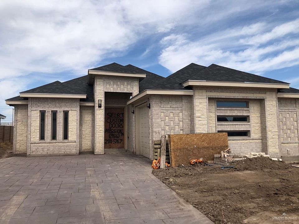 1st image of 1901 Stardust Ln