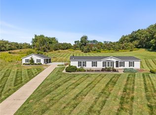 2118 Spooky Hollow Rd, Lower burrell, PA 15068