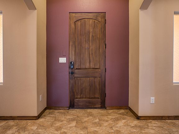 5th image of 8020 Victoria Dr NW