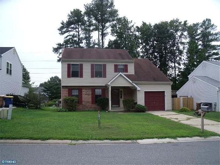 1st image of 28 W Kapok Dr