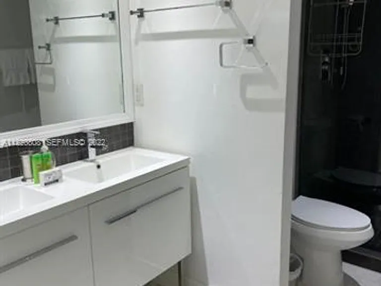 2301 Collins Avenue Cu #1503 — Photo 13