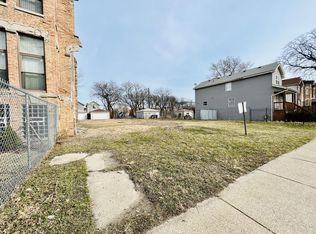 3122 W Walnut St, Chicago, IL 60612