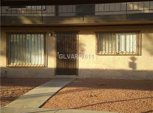 1st image of 565 N Royal Crest Cir #14