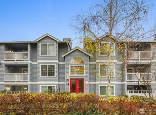 Hillwood Condominiums, Des Moines, WA 98198