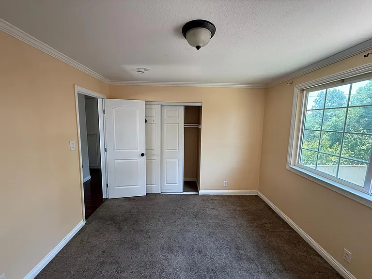 Monterey Way — Photo 17