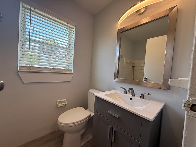 Ocean Reef Apartments — Photo 19