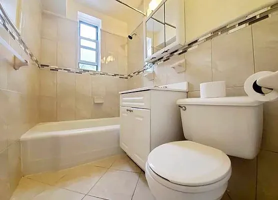 Rented by Bruma Realty LLC | media 6