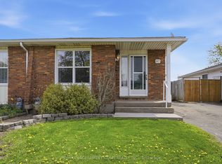 87 Marc Blvd, Welland, ON L3B5V2