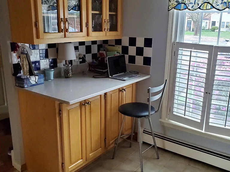 1275 Maplewood Ave #26 — Photo 7