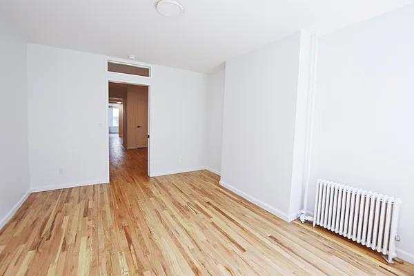 Rented by Compass | media 10