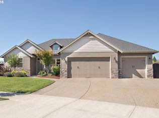 1675 NW Medinah Dr, McMinnville, OR