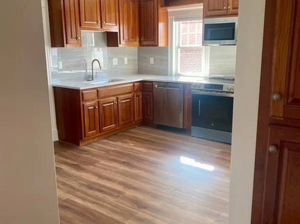 11-15 Clark St #2, Braintree, MA 02184