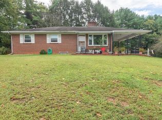 22727 Aven Ln, Abingdon, VA 24211