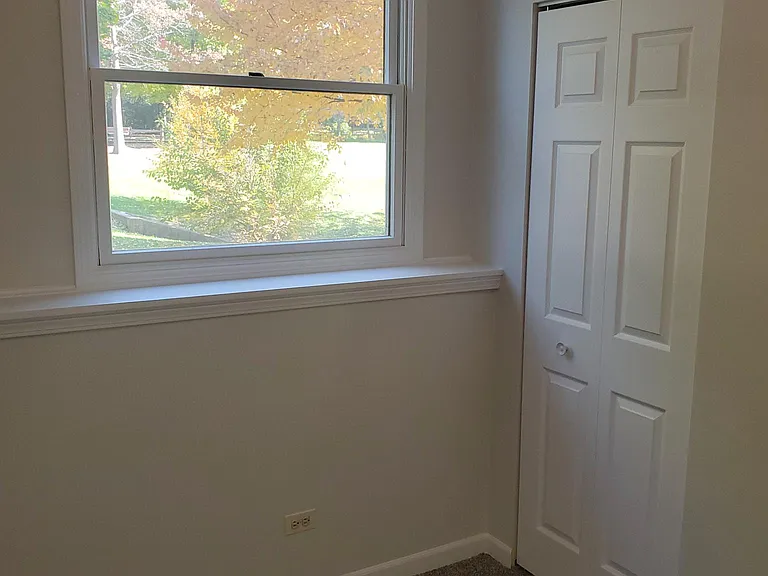 851 W Main St — Photo 14