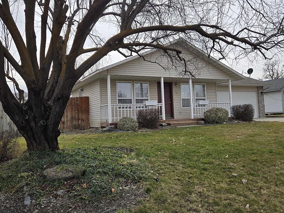 1st image of 50 10th Ave N