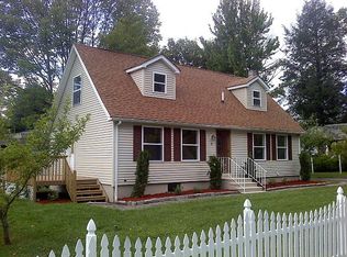 3 Cedar St, Loch Sheldrake, NY 12759