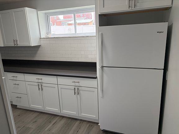 3rd image of 906 Erdner Ave APT 1