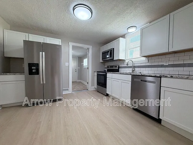 2510 P St — Photo 5