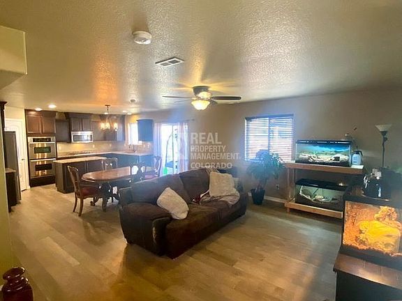 3rd image of 3853 Falconry Dr