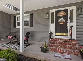 294 Green Valley Rd, Langhorne, PA 19047