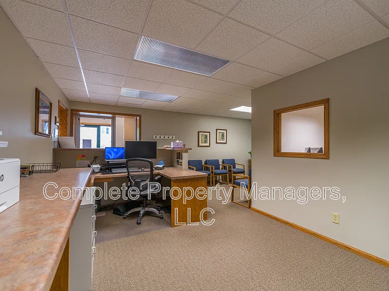 Studio, 1.0 bath, 1800 sqft, $2,750 — Photo 4
