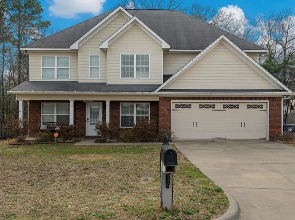 34 Oakwood Dr, Phenix City, AL 36870